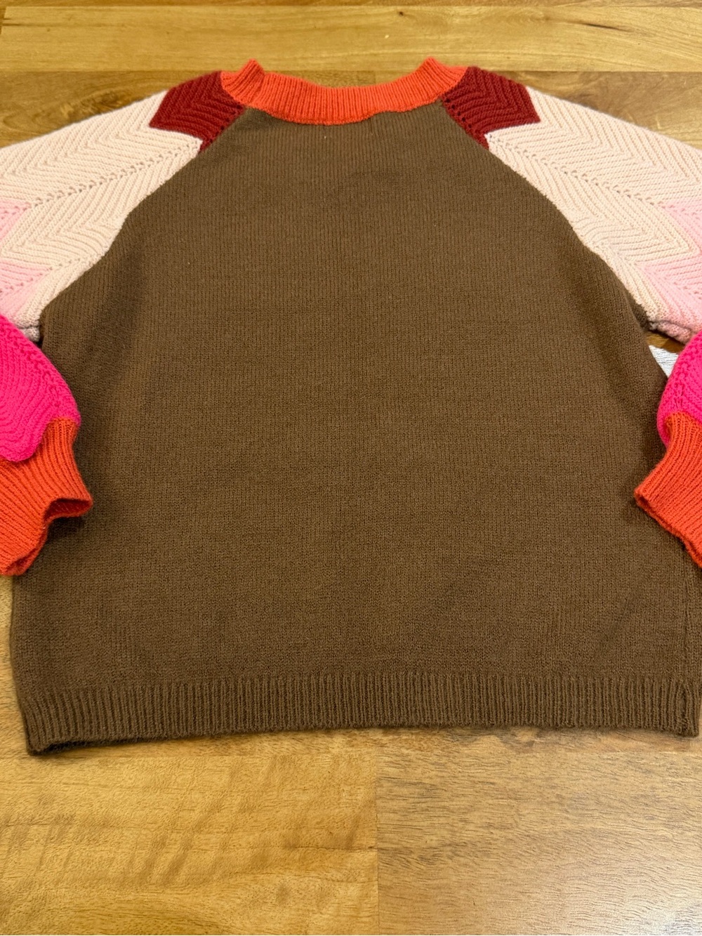 Pink Lily Brown Sweater w/ Pink, Red & Orange Stripes on Puffy Sleeves Size M - Picture 11 of 11